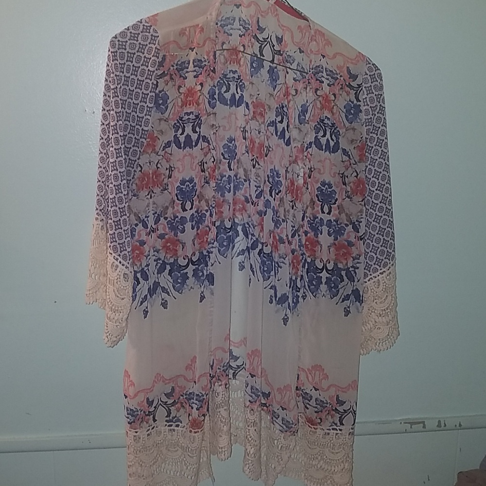 Jolt Floral Comono